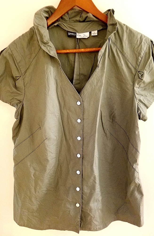 Womens Top khaki green short sleeve v neck